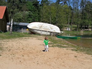 Plaża miejska w Orzyszu jest doskonałym miejscem na spędzenie czasu.